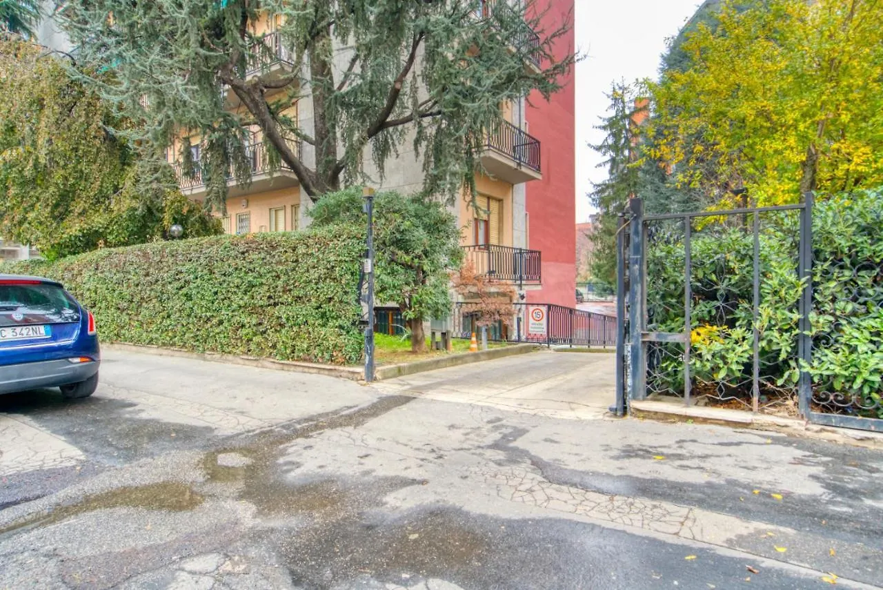 Apartment Caseospitali - Serendipity, Moderno Bilocale Con Balcone In Complesso Residenziale Milan Italy